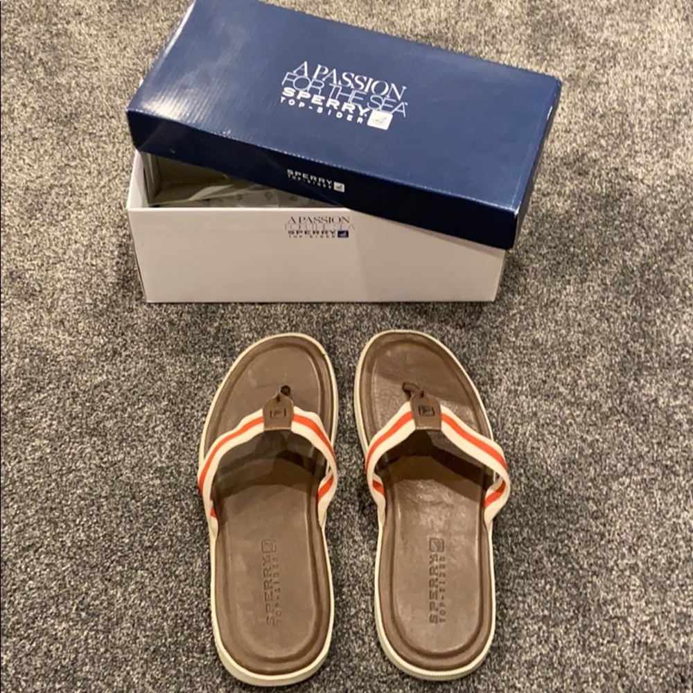 BRAND NEW Men’s Sperry Sandals
